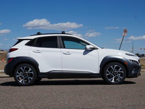 Lunar White 2023 Hyundai KONA Limited