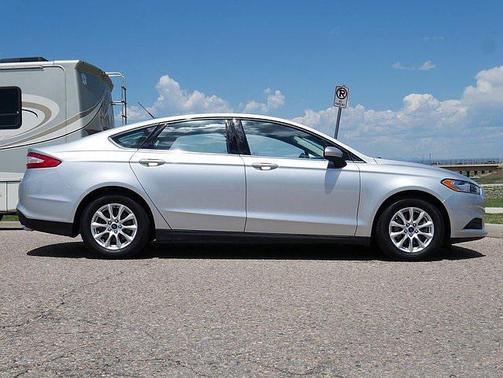 2015 Ford Fusion S