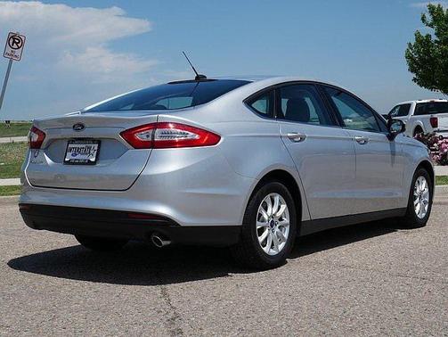2015 Ford Fusion S