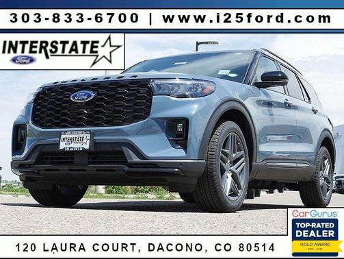2025 Ford Explorer ST-Line