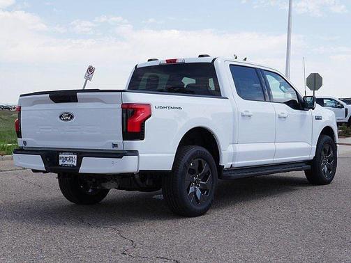 2025 Ford F-150 Lightning Flash