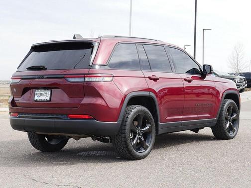 2023 Jeep Grand Cherokee Altitude