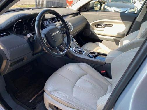 2018 Land Rover Range Rover Evoque SE Premium