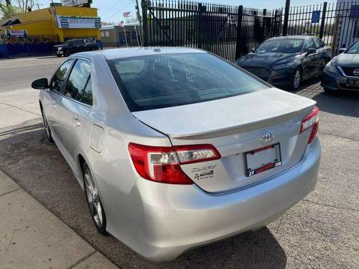 2014 Toyota Camry SE