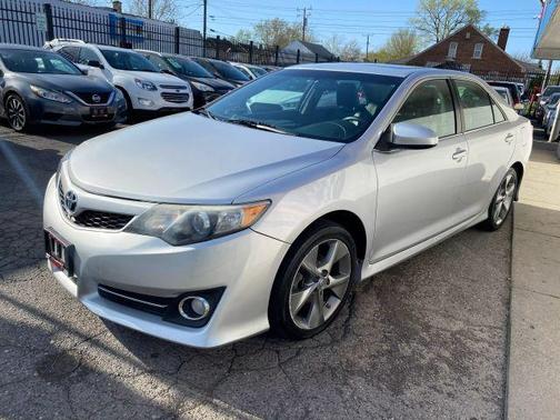 2014 Toyota Camry SE