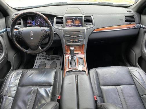 2014 Lincoln MKS Base