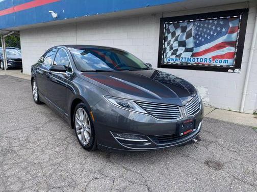 2016 Lincoln MKZ Base