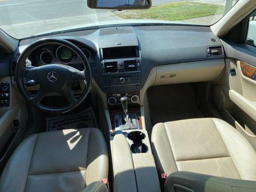 2010 Mercedes-Benz C-Class C 300 4MATIC Luxury