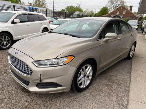 2015 Ford Fusion SE