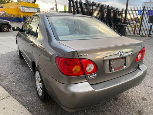 2003 Toyota Corolla LE