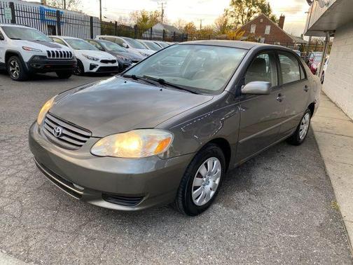 2003 Toyota Corolla LE