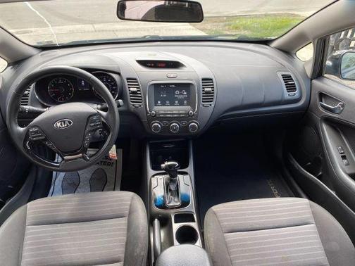 2017 Kia Forte S