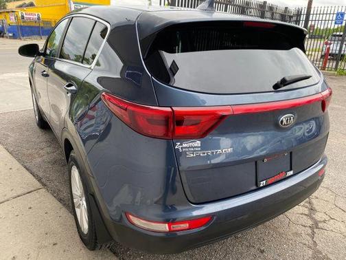 Blue 2019 Kia Sportage LX