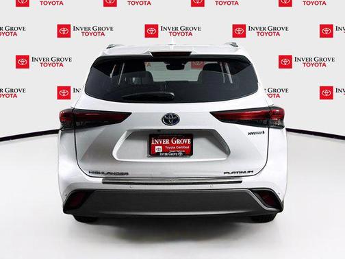 Wind Chill Pearl 2023 Toyota Highlander Hybrid Platinum