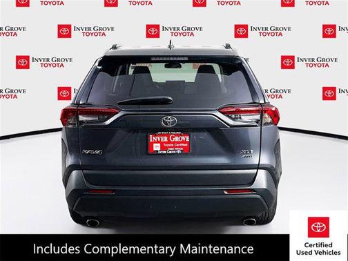 2022 Toyota RAV4 XLE
