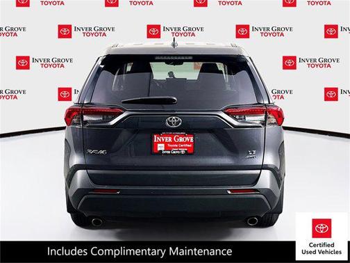 2022 Toyota RAV4 LE
