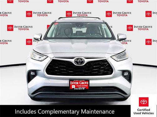 2022 Toyota Highlander LE