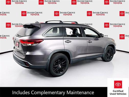 2019 Toyota Highlander SE