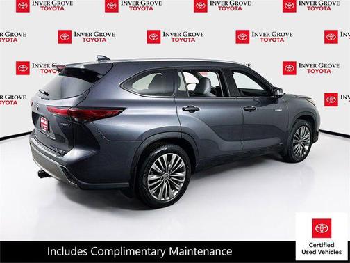 2020 Toyota Highlander Hybrid Platinum