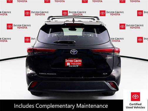 2022 Toyota Highlander Hybrid XLE