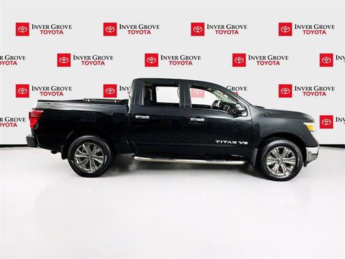 2019 Nissan Titan SV