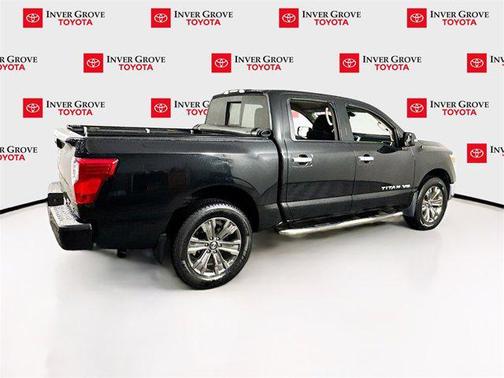 2019 Nissan Titan SV