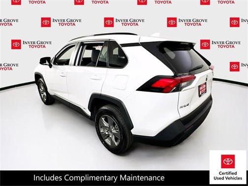 2024 Toyota RAV4 Hybrid XLE