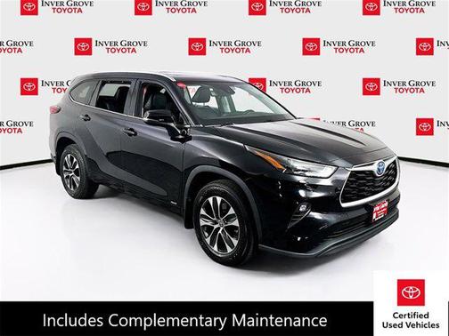 2022 Toyota Highlander Hybrid XLE