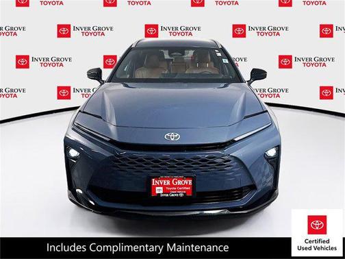 2025 Toyota Crown Signia XLE