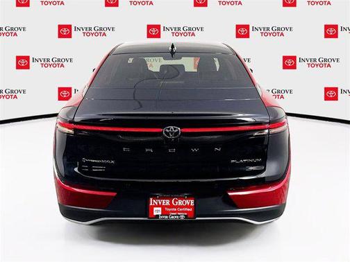 2024 Toyota Crown Platinum