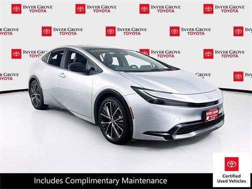 2025 Toyota Prius XLE