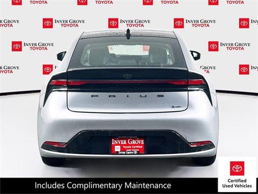 2025 Toyota Prius XLE