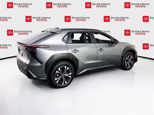 2024 Toyota bZ4X XLE