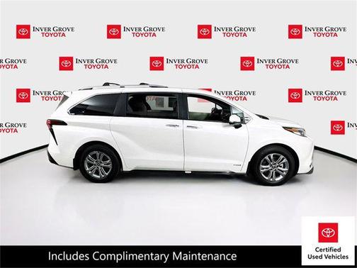 2021 Toyota Sienna Platinum 7 Passenger