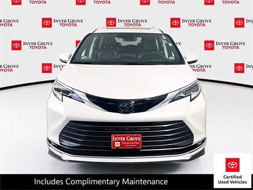 2021 Toyota Sienna Platinum 7 Passenger