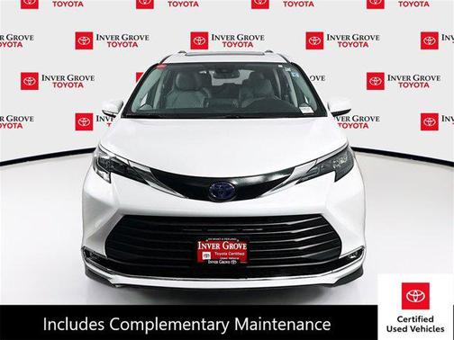 2024 Toyota Sienna XLE 7 Passenger