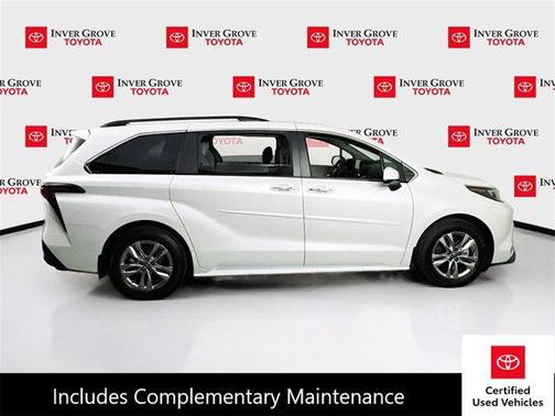 2024 Toyota Sienna XLE 7 Passenger