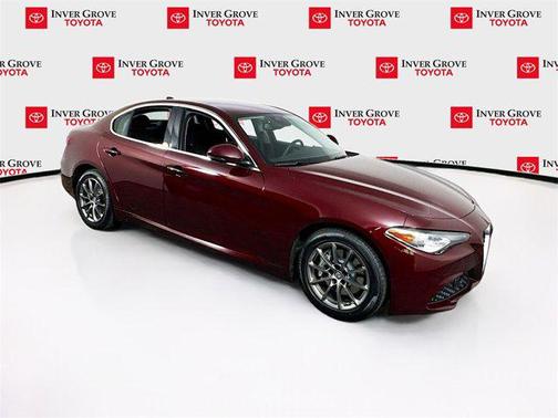 2018 Alfa Romeo Giulia Base