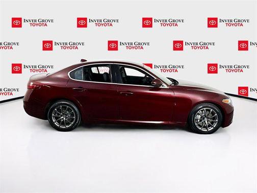 2018 Alfa Romeo Giulia Base