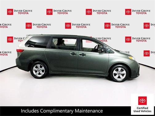 2019 Toyota Sienna SE
