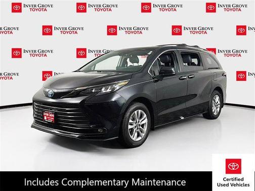 2022 Toyota Sienna XLE
