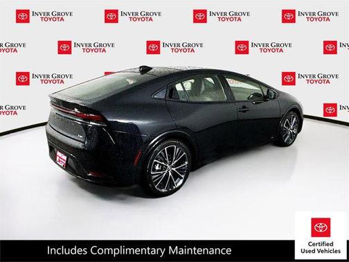 2025 Toyota Prius XLE