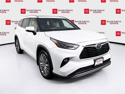 2023 Toyota Highlander Platinum