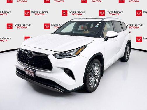 2023 Toyota Highlander Platinum