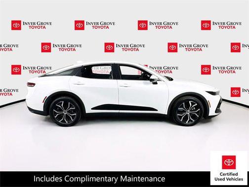 Oxygen White 2023 Toyota Crown XLE