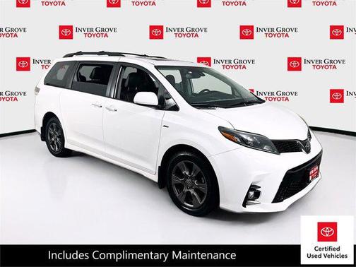 2020 Toyota Sienna SE