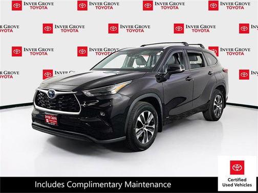 2022 Toyota Highlander Hybrid XLE