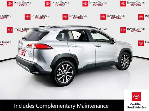 2022 Toyota Corolla Cross XLE