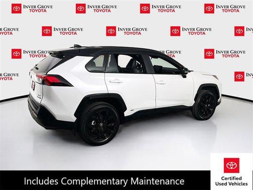 2024 Toyota RAV4 Hybrid SE