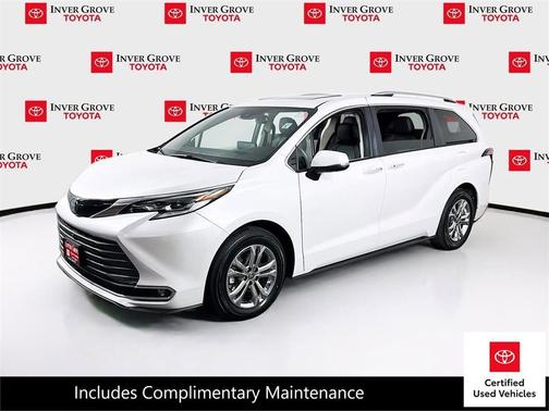 Wind Chill Pearl 2023 Toyota Sienna Platinum